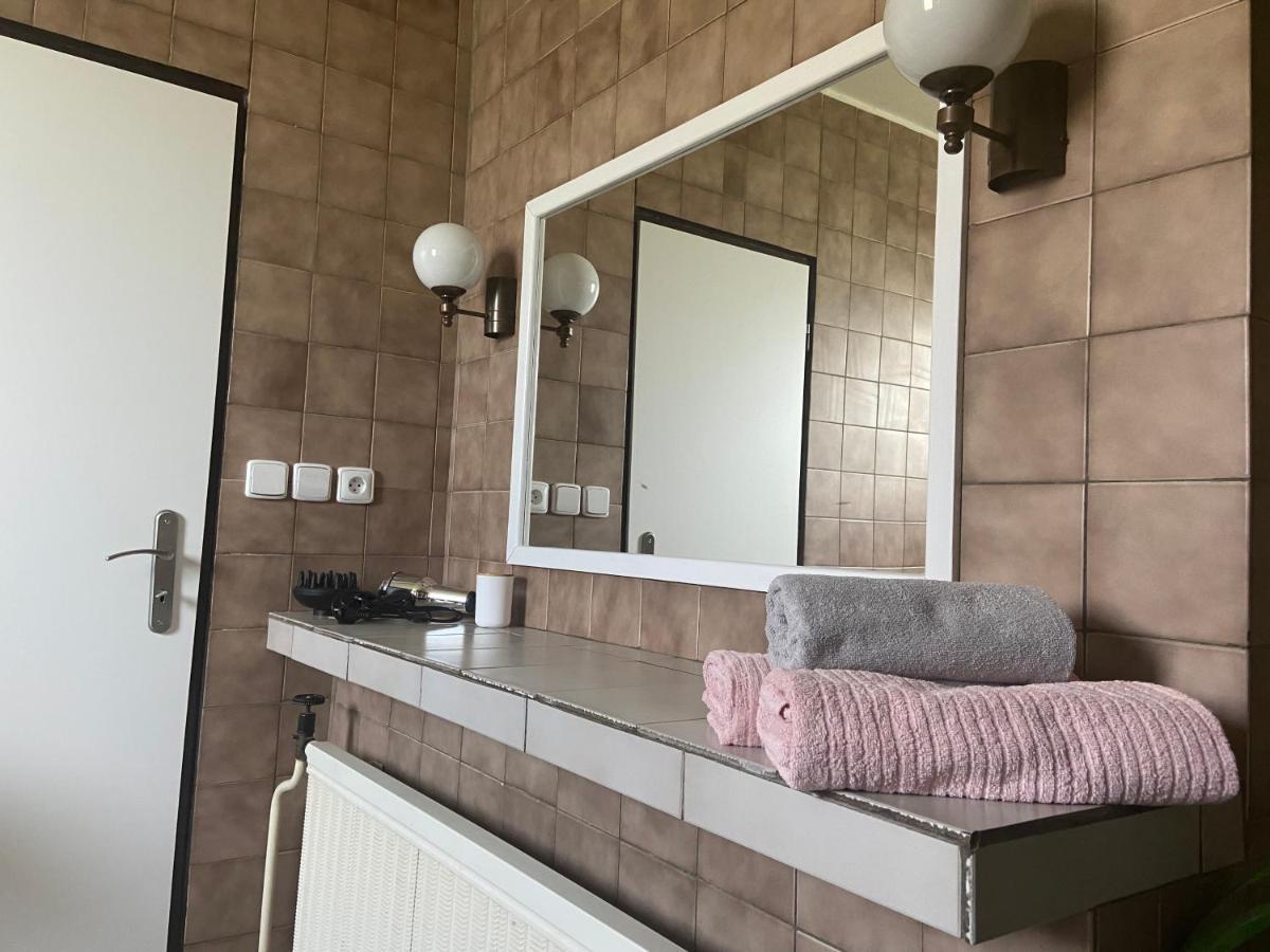 Apartman V Brezi Bagian luar foto